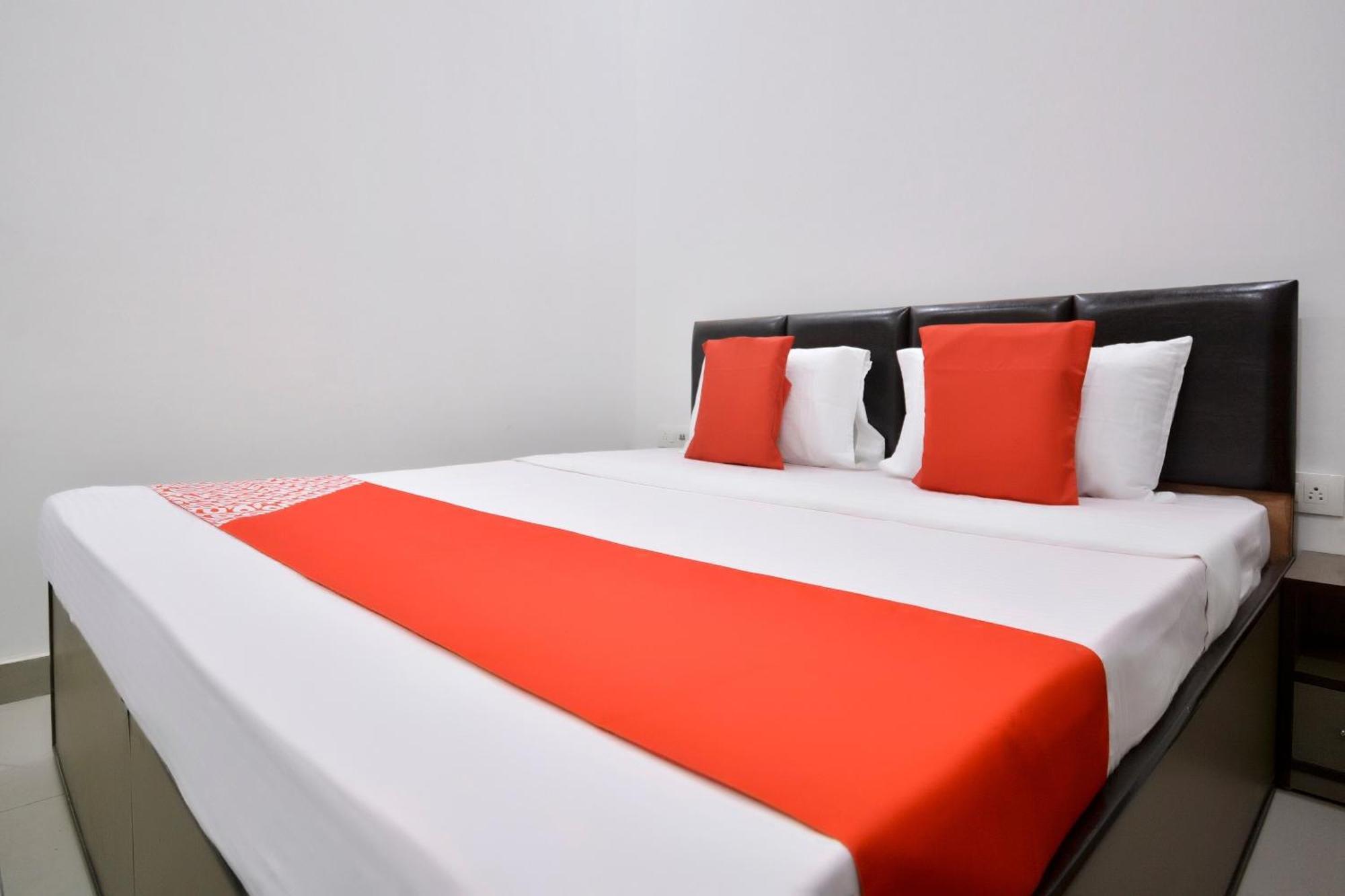 Hotel O White Solitaire 루드히아나 외부 사진